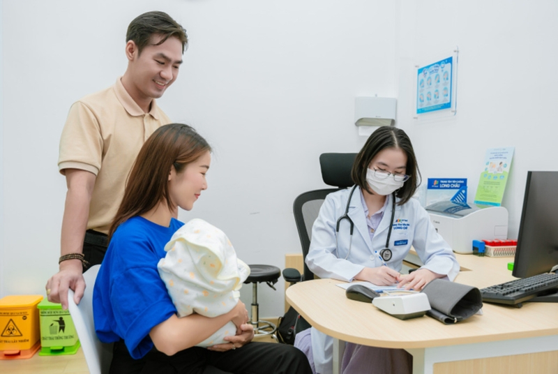 Những thông tin cơ bản về việc tiêm vắc xin cho trẻ sơ sinh​ 3