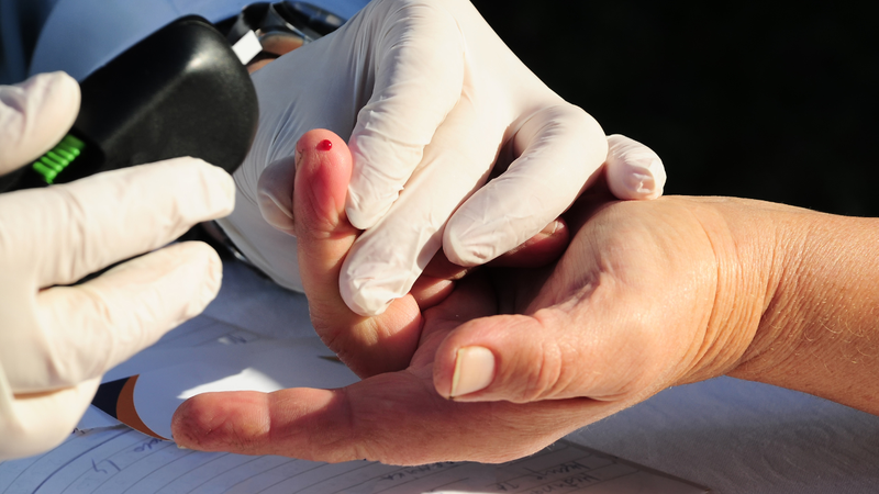 Xét nghiệm đường huyết lúc đói chẩn đoán tiểu đường tuýp 1