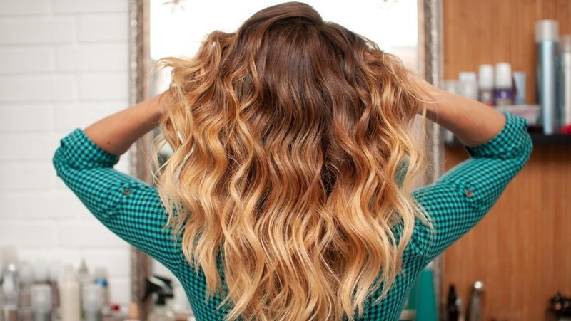 Một vài lưu ý để ngăn ngừa da đầu bị rát khi nhuộm tóc