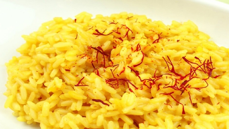 ên sử dụng cơm saffron trong các bữa ăn hàng ngày để bảo vệ sức khoẻ và chăm sóc làn da bạn luôn hồng hào, căng mịn
