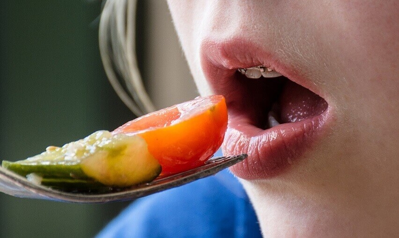 Niềng răng có đau không và giai đoạn nào là đau nhất 4