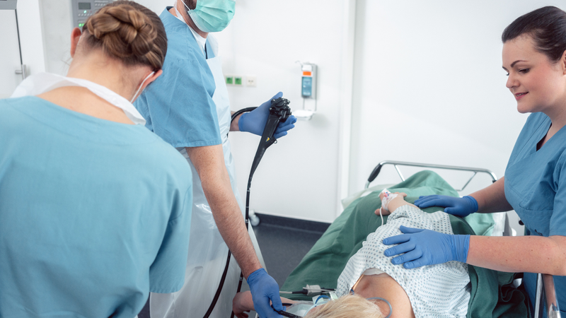 Nội soi gây mê có cần người nhà đi cùng không? 5