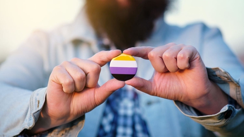 non-binary-la-gi-nhung-dieu-can-biet-ve-non-binary 4