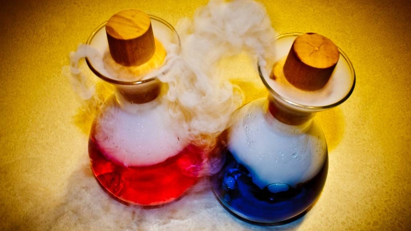 Cần bổ sung đá khô kịp thời để đảm bảo thực phẩm luôn ở trong điều kiện an toàn