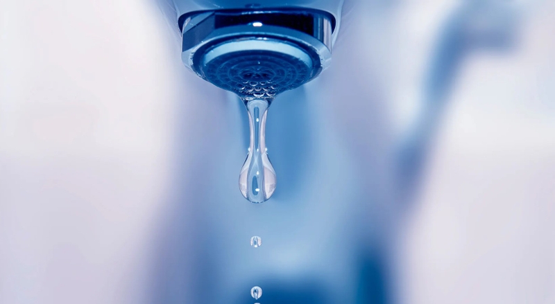 Nước đun sôi có váng trắng có uống được không? Gợi ý cách xử lý hiệu quả 3