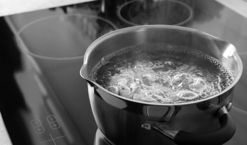 Nước đun sôi để nguội uống trong bao lâu? Loại nước nào tốt nhất? 1