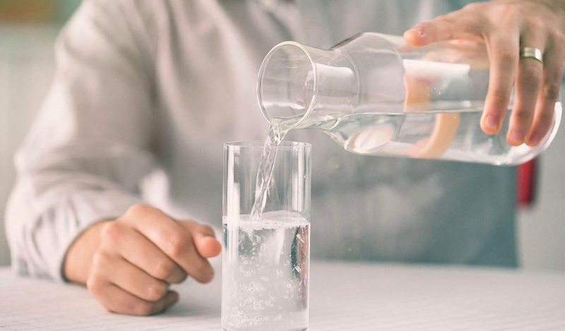Nước đun sôi để nguội uống trong bao lâu? Loại nước nào tốt nhất? 3