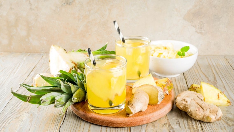 Nước ép dứa gừng muối có thể hỗ trợ tiêu hóa khi dùng đúng cách