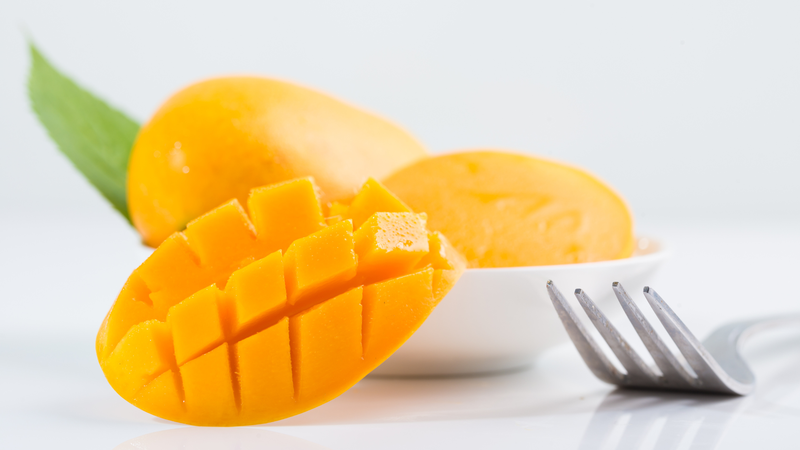 Nước ép xoài: Thành phần dinh dưỡng, lợi ích sức khỏe và hướng dẫn cách làm 1
