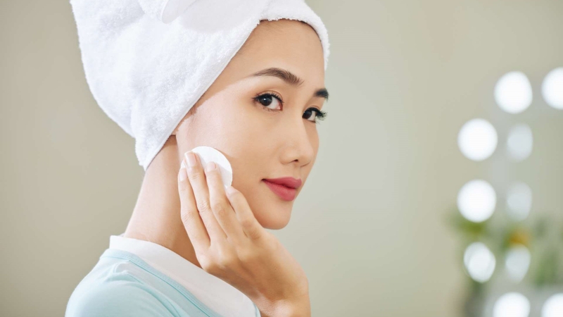 Nước hoa hồng Hatomugi có dùng được cho bà bầu không? Cần lưu ý gì khi dùng? 1