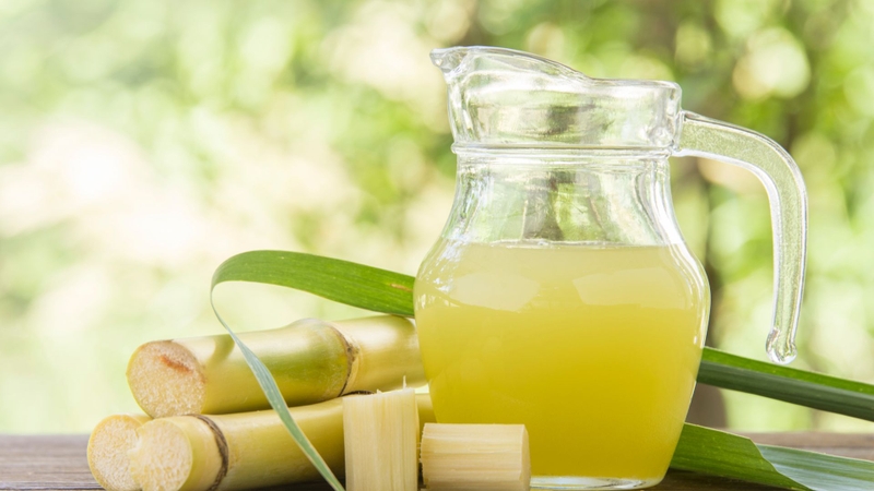 Nước mía để được bao lâu? Làm sao để bảo quản nước mía không bị đen?