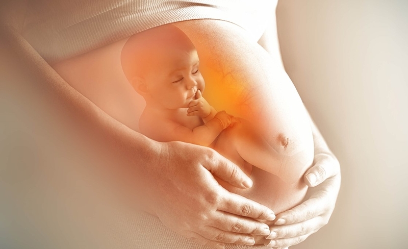 Nước ối có màu gì bất thường và những điều mẹ bầu nên biết 3