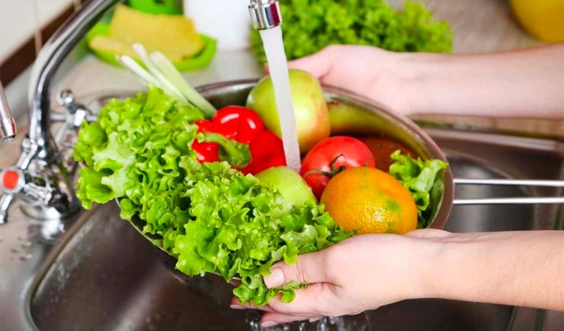 Nước rửa rau củ có thật sự tốt không? Cách rửa rau củ đúng 1