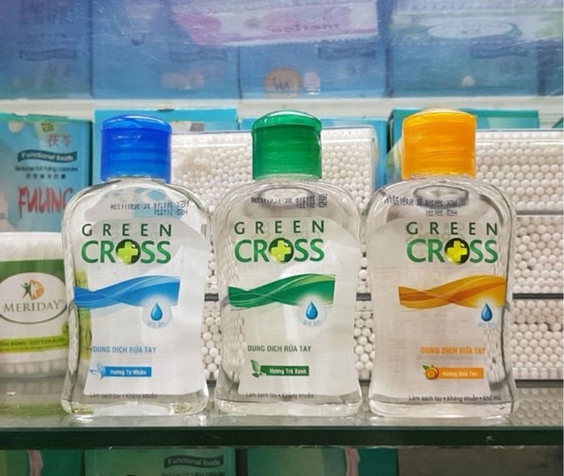 Giá nước rửa tay sát khuẩn Green Cross khá rẻ