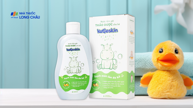 Nước tắm gội thảo dược cho bé Kutieskin