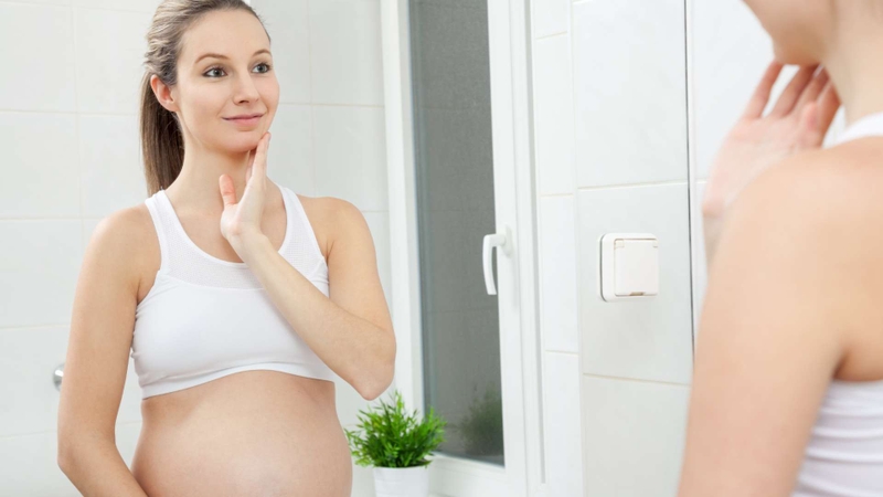 Nước tẩy trang bioderma có dùng được cho bà bầu không? 2