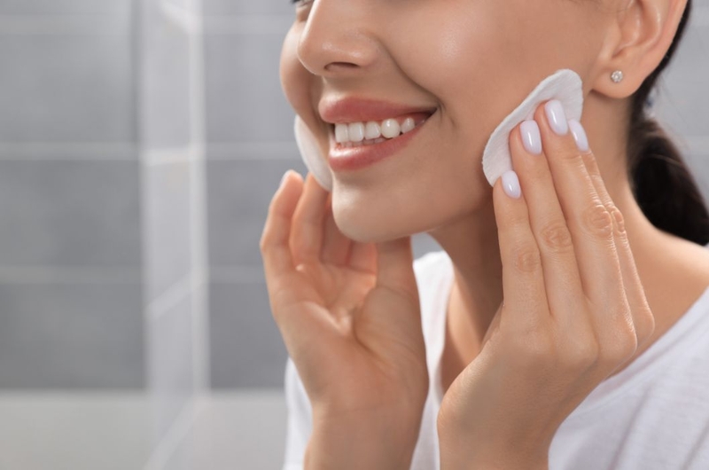 Nước tẩy trang micellar là gì và có ưu điểm gì 3