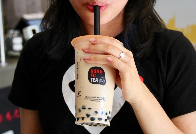 ở cữ có được uống trà sữa không 1