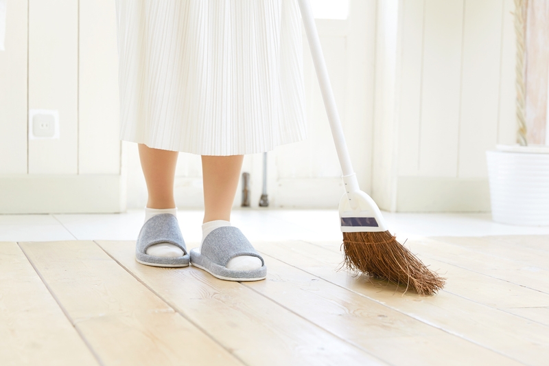 ở cữ kiêng quét nhà 1