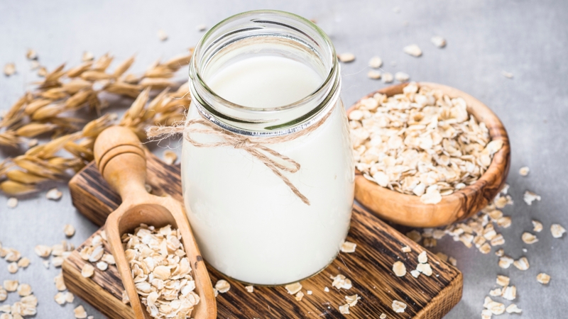 Oat-zempic: Xu hướng uống nước yến mạch để giảm cân đang gây sốt 2