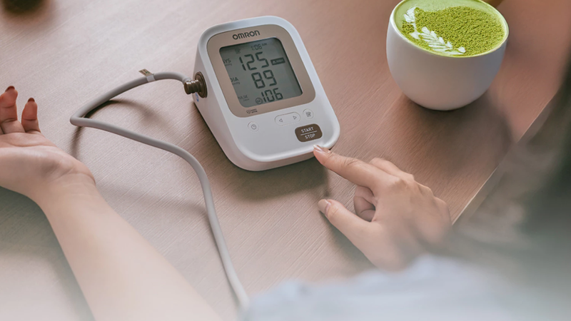 omron-jpn-750-may-do-huyet-ap-bap-tay-tu-dong (2).png