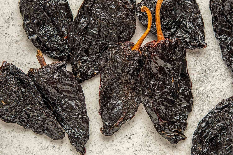 Ớt Poblano: Giá trị dinh dưỡng, lợi ích và cách sử dụng 2