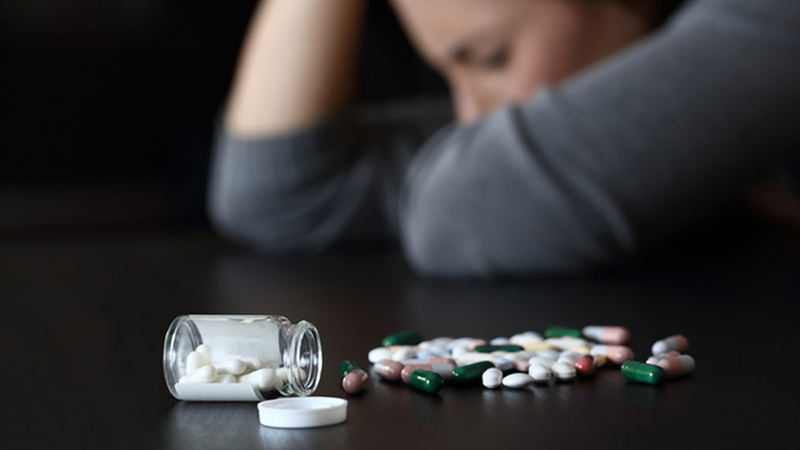 Không nên tự ý sử dụng thuốc khi chưa có chỉ định của bác sĩ