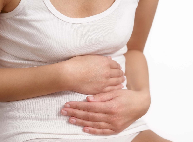 Phải làm gì khi bị đau dạ con sau sinh mổ? 1