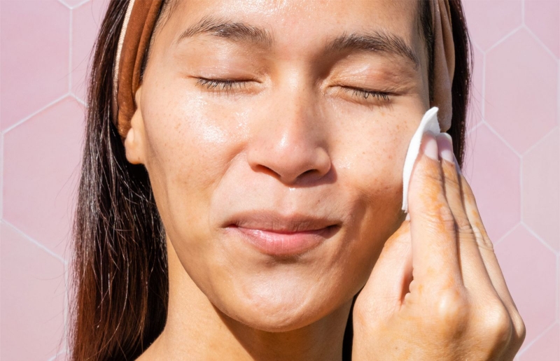 Phân biệt nước hoa hồng có cồn và không cồn cực đơn giản! 3