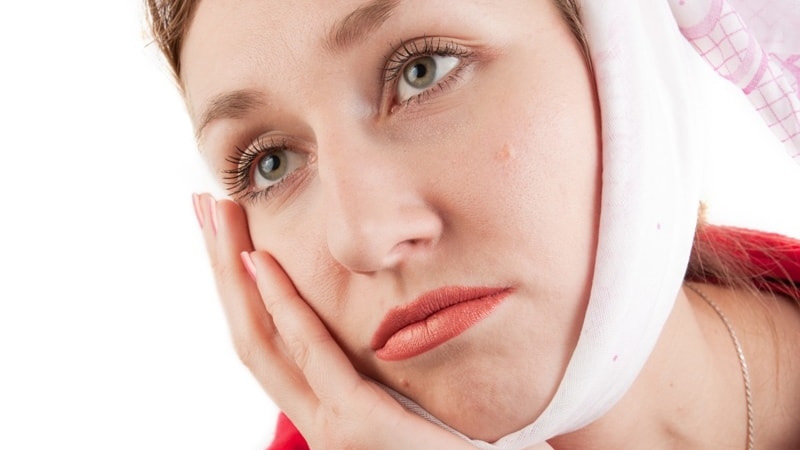 Phân biệt tình trạng đau do mọc răng khôn và quai bị 2