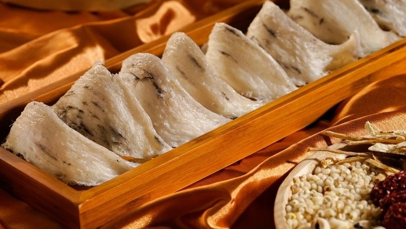 Uống yến sào với sữa có kỵ nhau không? 1