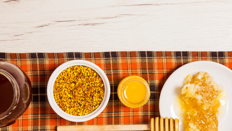 Để đảm bảo an toàn và hiệu quả, bạn cần lưu ý một số điểm quan trọng khi sử dụng phấn hoa mật ong