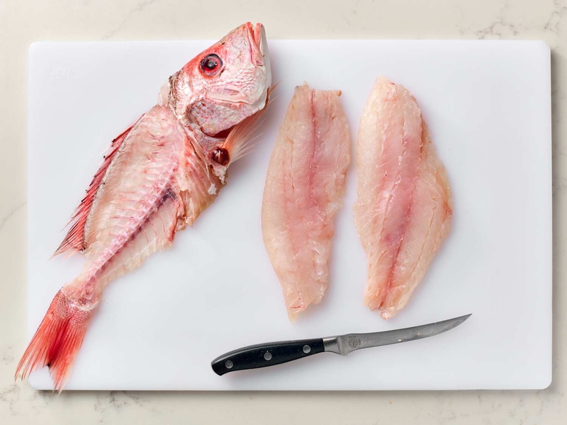 Phi lê tại nhà nên sử dụng dao sắc và chú ý kỹ thuật