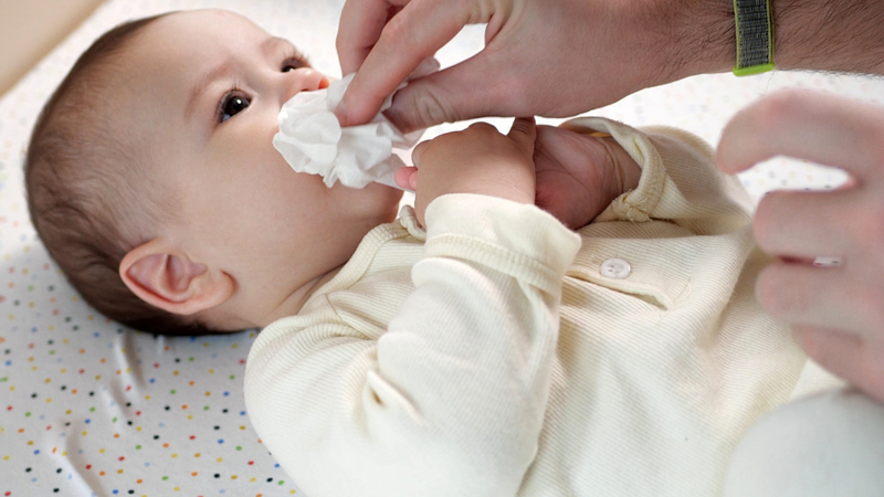 Trẻ sơ sinh là nhóm đối tượng có nguy cơ mắc biến chứng ho gà cao nhất