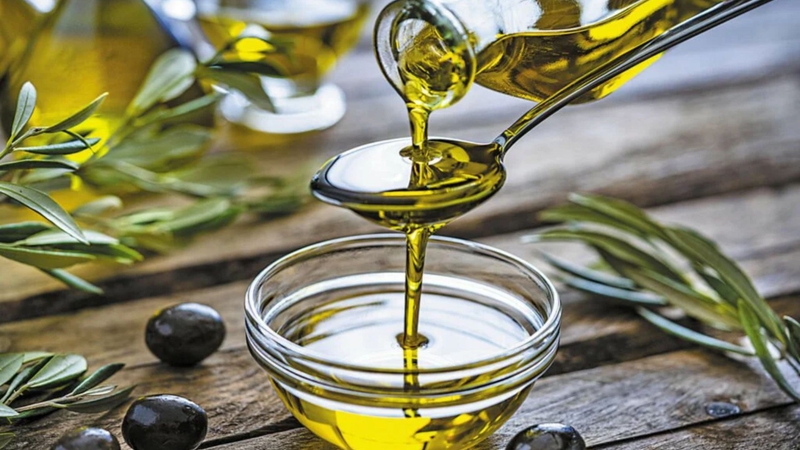 Phòng ngừa cảm lạnh và cúm mùa mưa: Thực phẩm cần thiết 8