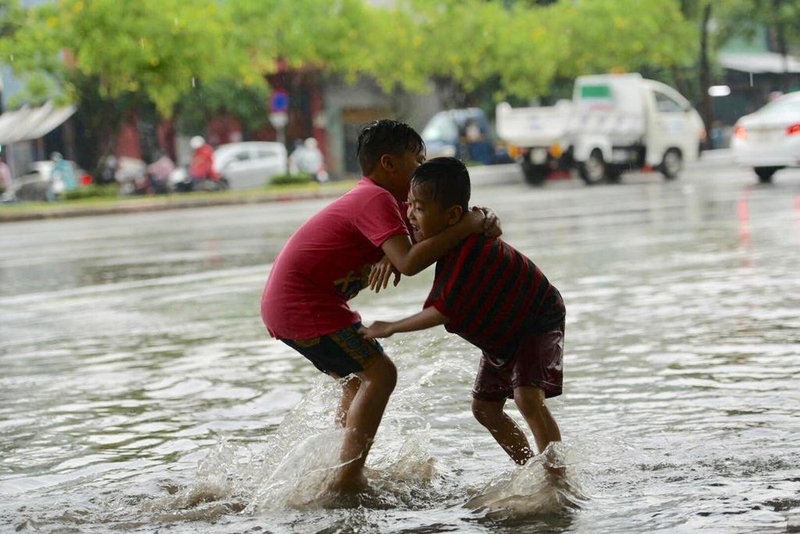 Phòng ngừa một số bệnh trong và sau lũ lụt 1