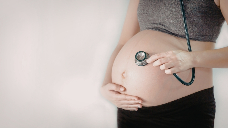 Một trong những rủi ro khi mang thai muộn là nguy cơ bất thường nhiễm sắc thể ở thai nhi