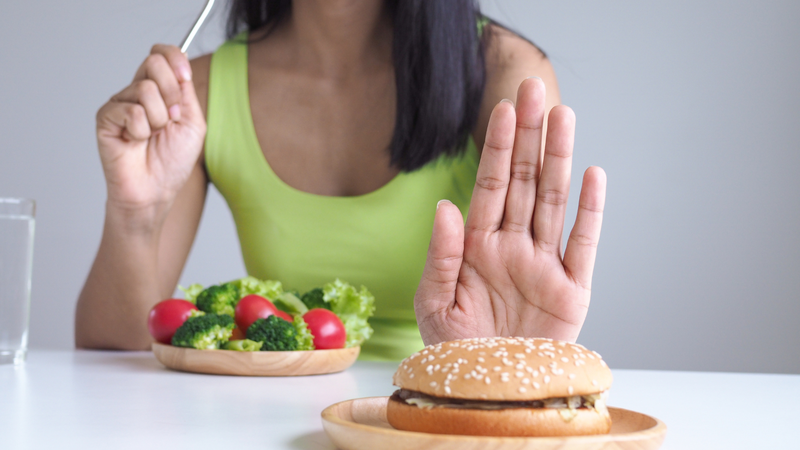 Phụ nữ ăn gì dễ thụ thai? Nguyên tắc xây dựng chế độ ăn uống cho phụ nữ chuẩn bị mang thai 1