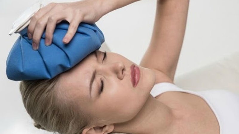 Phụ nữ bị đau đầu sau sinh phải làm sao? 4