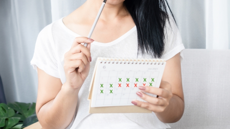 Phụ nữ bị trễ kinh uống gì cho máu ra 1