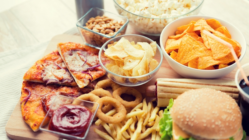 Phụ nữ bị trễ kinh uống gì cho máu ra 4