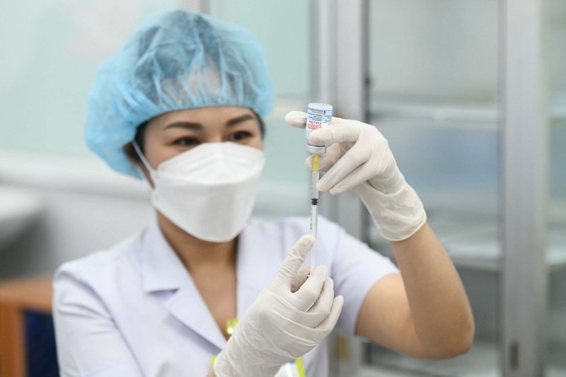 Bộ Y tế khuyến cáo phụ nữ đang mang thai và cho con bú nên tiêm chủng vaccine Covid 19 ở các bệnh viện có khoa sản