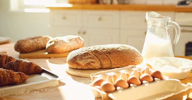 Bà đẻ ăn bánh mì được không 01