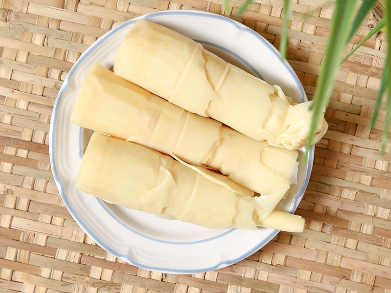 Phụ nữ sau sinh ăn lá é được không? Những loại rau sản phụ không nên ăn là gì? 3