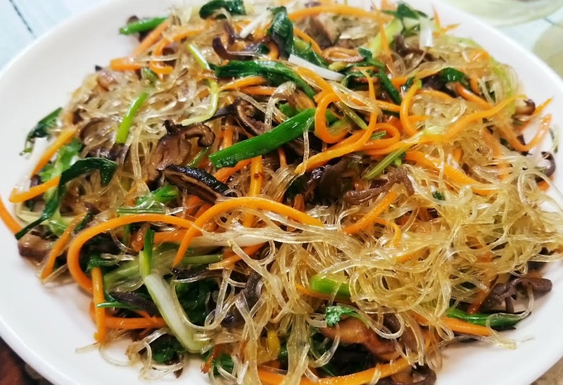 Phụ nữ sau sinh ăn miến được không? Ăn miến như thế nào là tốt nhất cho mẹ và bé? 3