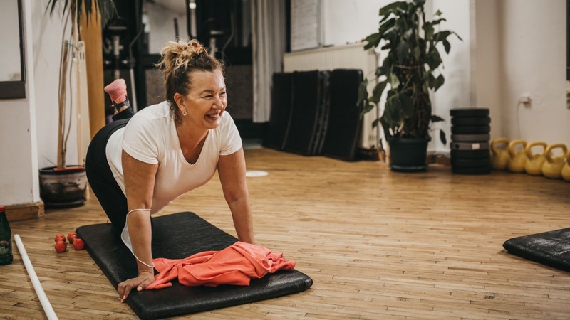 Vẫn có nhiều cách để cải thiện sinh lý, tăng ham muốn ở phụ nữ trung niên