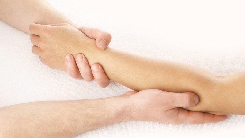 Phục hồi chức năng gãy thân xương cánh tay như thế nào? 3