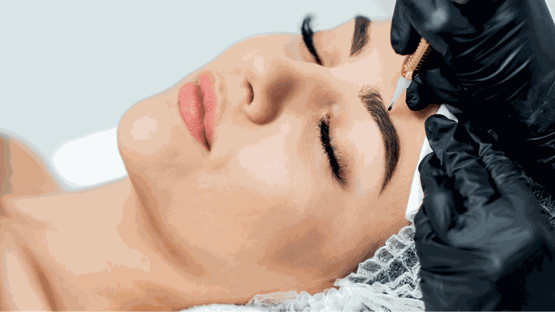 vì sao phun lông mày bị nổi mụn nước 2