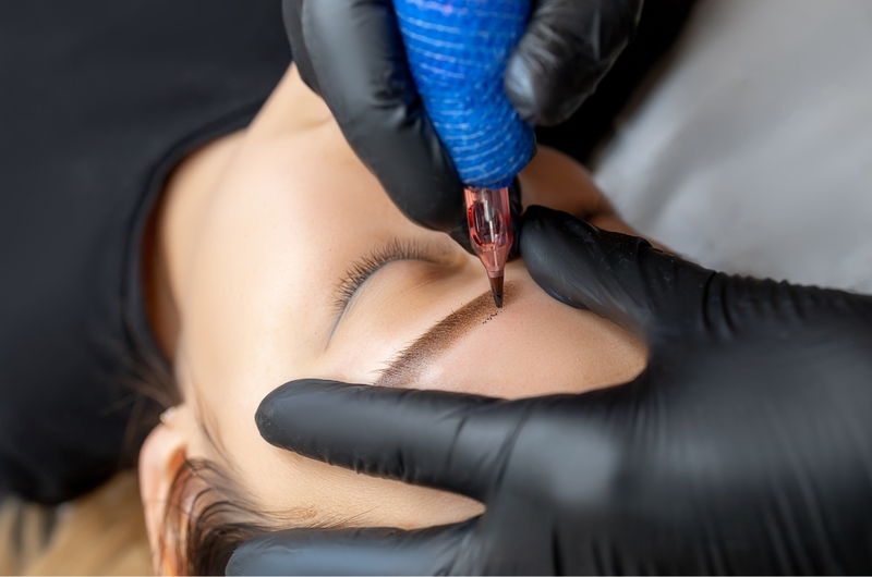 Tìm hiểu chi tiết về phương pháp làm đẹp phun mày tán bột 1