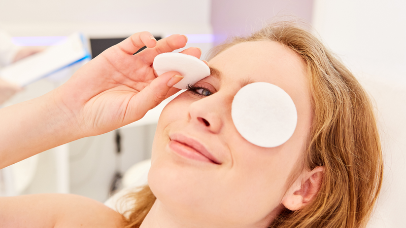 Phương pháp chườm nóng mắt có tác dụng gì?​3